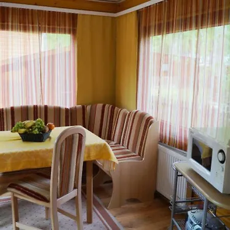 Holiday home Strandidylle Graal-Mueritz